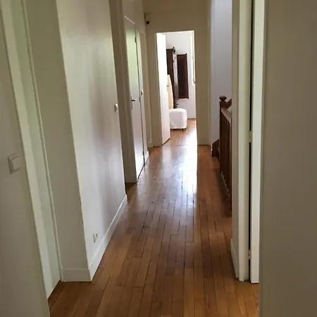 Avec Grand Jardin Arbore Gif Sur Yvette Centre